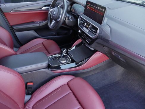 Certified 2023 BMW X4 xDrive30i w/ M Sport Package AWD/4WD image 7