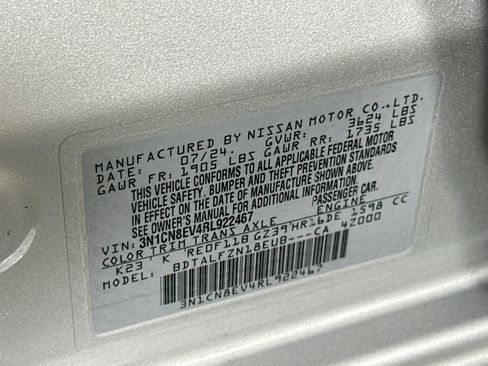 Used 2024 Nissan Versa SV FWD image 12