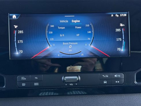 Used 2025 Mercedes-Benz Sprinter 3500 w/ Charging Package, Dashboard image 27