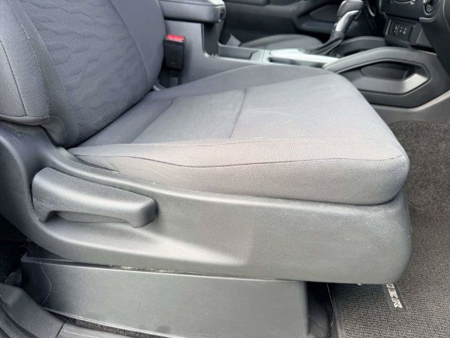 Used 2022 Nissan Frontier S w/ Technology Package RWD image 9