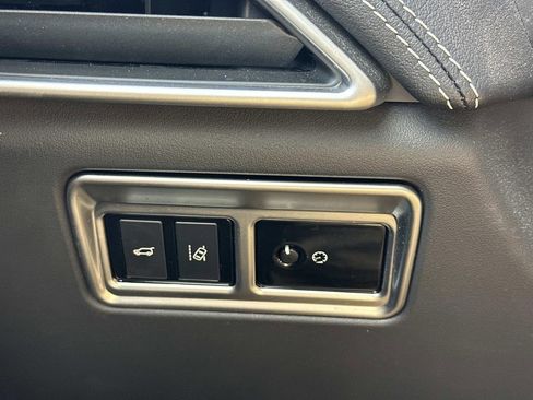 Used 2018 Jaguar F-PACE R-Sport AWD/4WD image 27