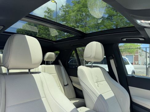 Certified 2026 Mercedes-Benz GLE 350 4MATIC image 31