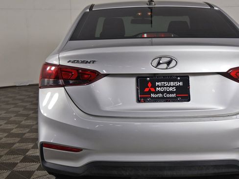 Used 2022 Hyundai Accent SEL image 12