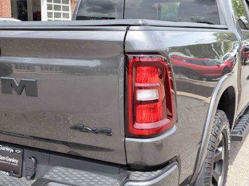 Used 2025 RAM 1500 Big Horn AWD/4WD image 39