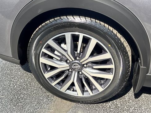 Certified 2024 Nissan Kicks SV FWD image 12