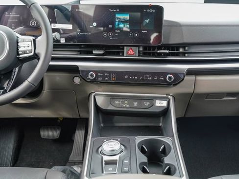 New 2026 Kia Carnival LXS image 14