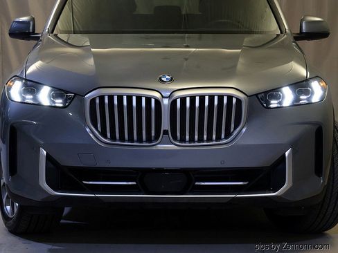 Certified 2025 BMW X5 xDrive40i w/ Premium Package image 6