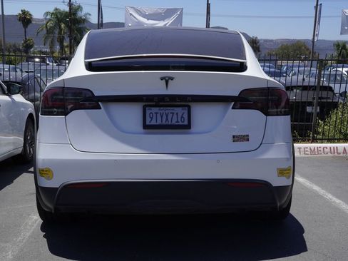 Used 2022 Tesla Model X Plaid AWD/4WD image 5