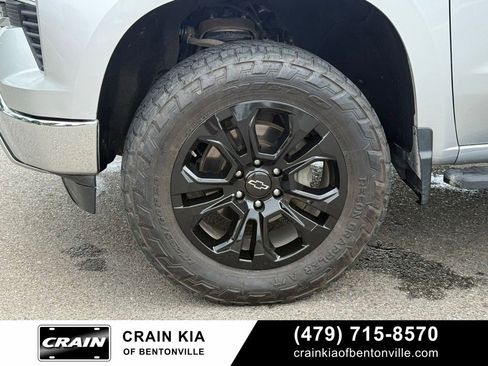 Used 2022 Chevrolet Silverado 1500 LTZ AWD/4WD image 33