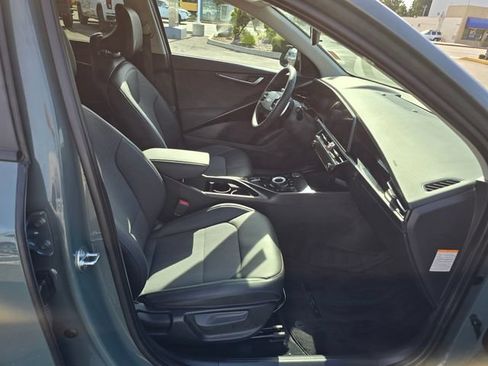 Certified 2024 Kia Niro Wind w/ Wind Preserve Package FWD image 13