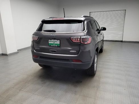 Used 2018 Jeep Compass Latitude w/ Safe & Security Group AWD/4WD image 7