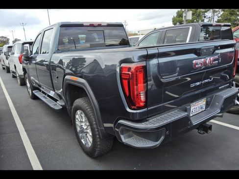 Used 2020 GMC Sierra 2500 Denali w/ Denali Ultimate Package image 6