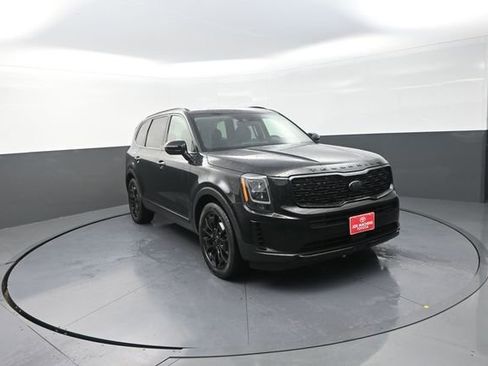 Used 2021 Kia Telluride EX w/ EX Premium Package AWD/4WD image 2