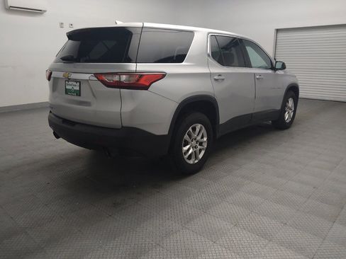 Used 2019 Chevrolet Traverse LS FWD image 9