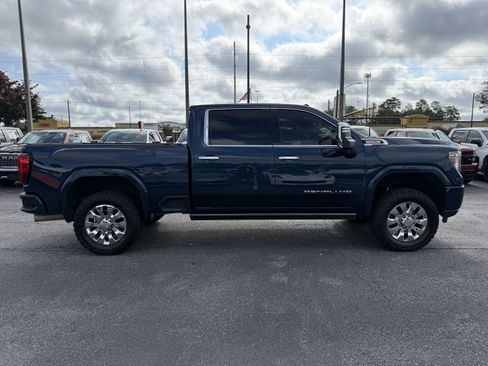 Used 2023 GMC Sierra 2500 Denali w/ Denali Ultimate Package AWD/4WD image 12