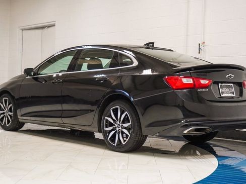 Used 2022 Chevrolet Malibu RS image 32