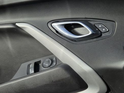 Used 2019 Chevrolet Camaro LT w/ RS Package image 19