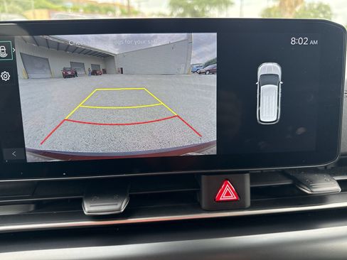 Used 2026 Kia Carnival FWD image 23