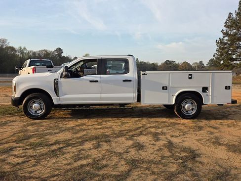 New 2026 Ford F350 XL image 3