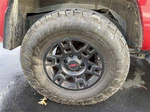 Used 2021 Toyota 4Runner Venture image 8