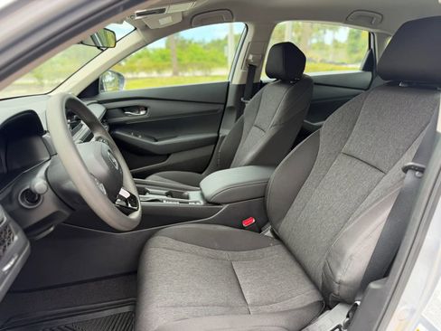 Used 2025 Honda Accord LX image 12