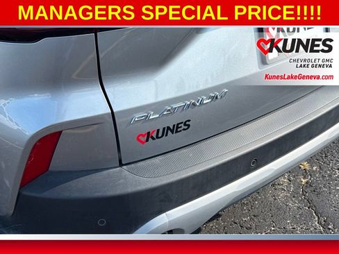 Used 2024 Ford Escape Platinum AWD/4WD image 8