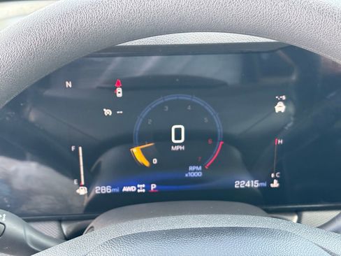 Used 2025 Chevrolet TrailBlazer LT image 16