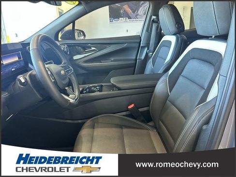 Used 2024 Chevrolet Blazer EV LT AWD/4WD image 13
