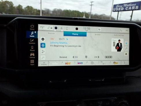 New 2026 Jeep Gladiator Sport image 14