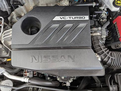 Used 2022 Nissan Rogue SV AWD/4WD image 22