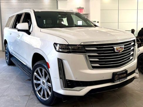 Used 2023 Cadillac Escalade ESV Premium Luxury Platinum image 27