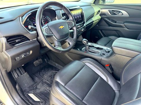 Used 2021 Chevrolet Traverse Premier w/ Redline Edition image 11