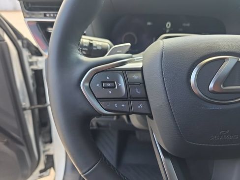 Used 2025 Lexus GX 550 AWD/4WD image 21
