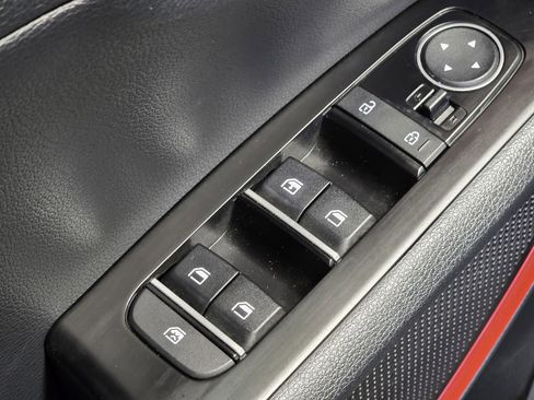 Used 2023 Kia Soul GT-Line w/ GT-Line Technology Package image 22