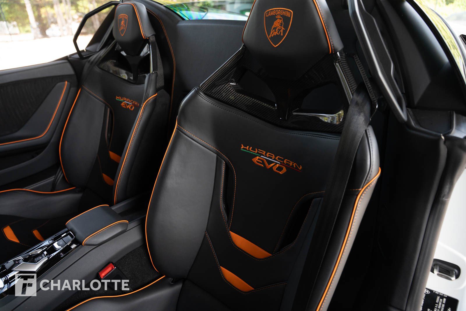 Used 2024 Lamborghini Huracan EVO AWD/4WD image 20