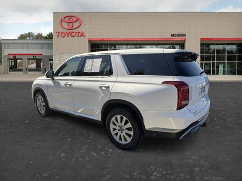 Used 2025 Hyundai Palisade SE FWD image 6
