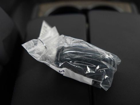 Used 2020 Tesla Model S Long Range image 37