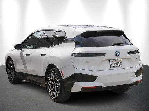 Used 2025 BMW iX xDrive50 image 4