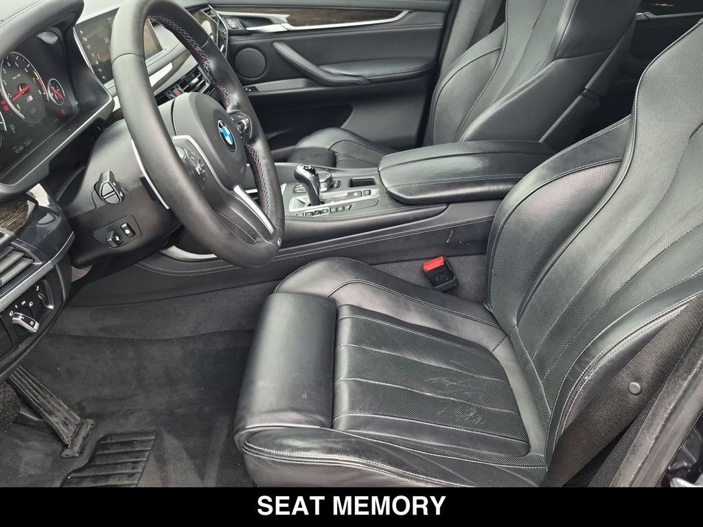 Used 2018 BMW X5 M AWD/4WD image 18