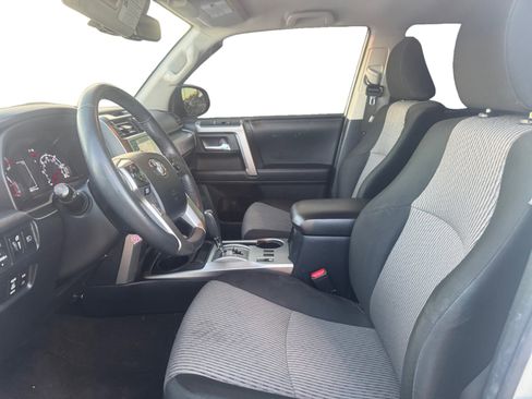 Used 2021 Toyota 4Runner SR5 image 10