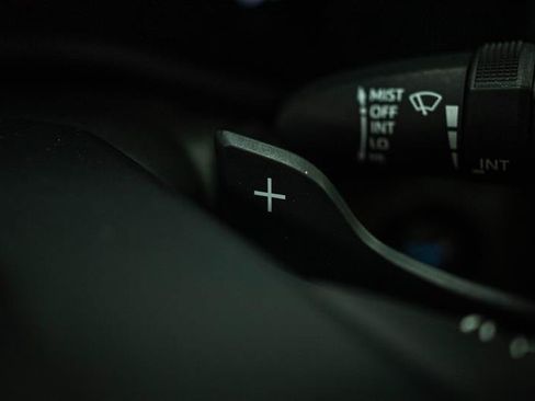 Used 2025 Toyota Camry SE w/ Multimedia Upgrade Package FWD image 18