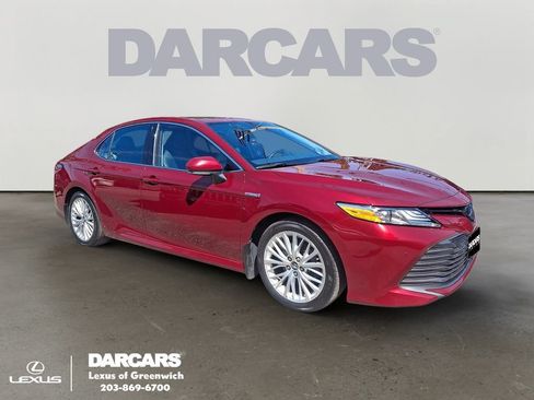 Used 2019 Toyota Camry XLE w/ Driver Assist Package FWD image 1