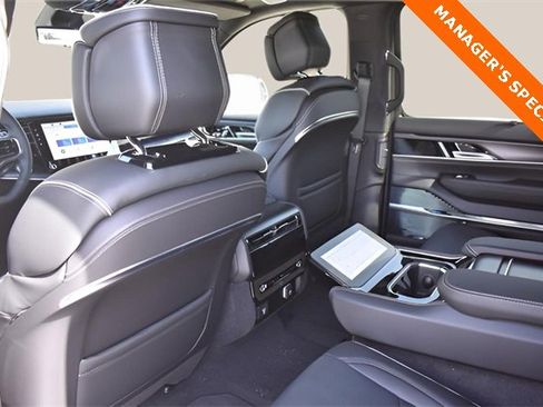 New 2025 Jeep Grand Wagoneer Series II Obsidian w/ Quick Order Packagew 28T image 16