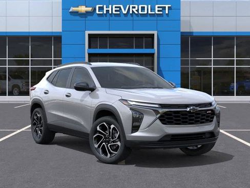 New 2026 Chevrolet Trax RS w/ Driver Confidence Package image 7