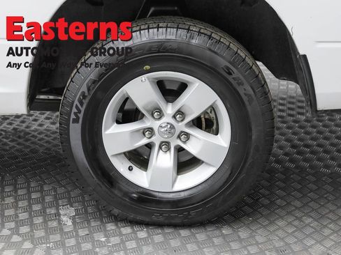 Used 2024 RAM 1500 Classic SLT image 8