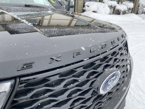 Certified 2021 Ford Explorer ST w/ Equipment Group 401A image 26