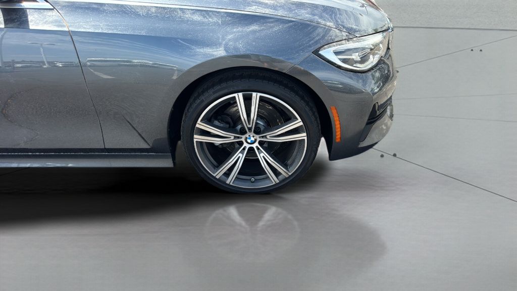 Used 2022 BMW 330i Sedan w/ Convenience Package RWD image 34