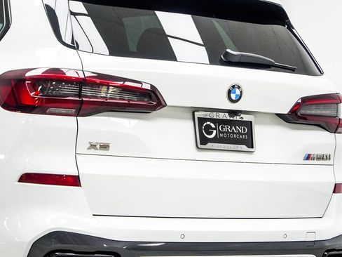 Used 2022 BMW X5 M50i AWD/4WD image 15
