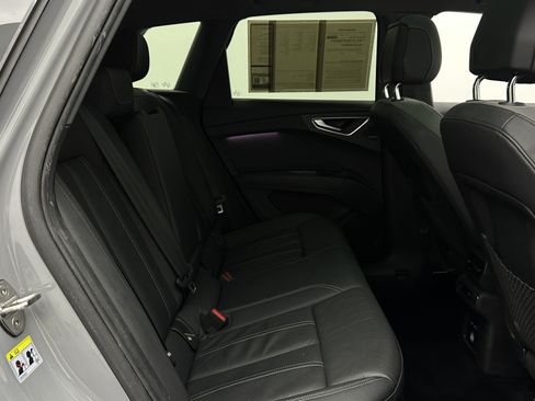 Used 2023 Audi Q4 e-tron Premium Plus RWD image 37