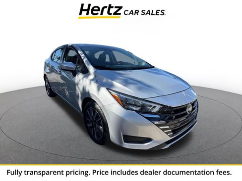 Used 2025 Nissan Versa SV FWD image 1